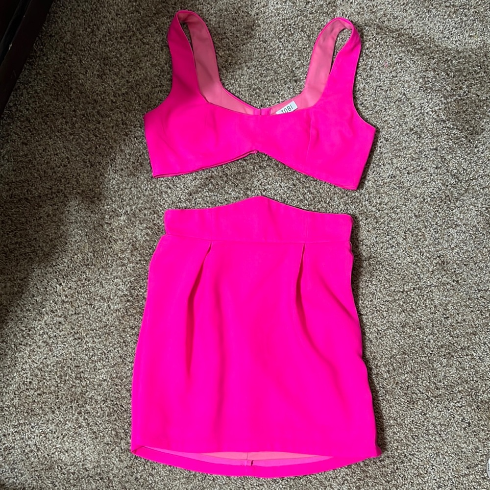 Tobi Matching Hot Pink Set